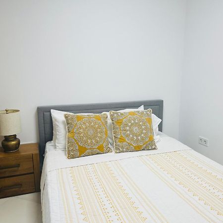 Techas City Center Luxurious Suites & Rooms Praia Luaran gambar
